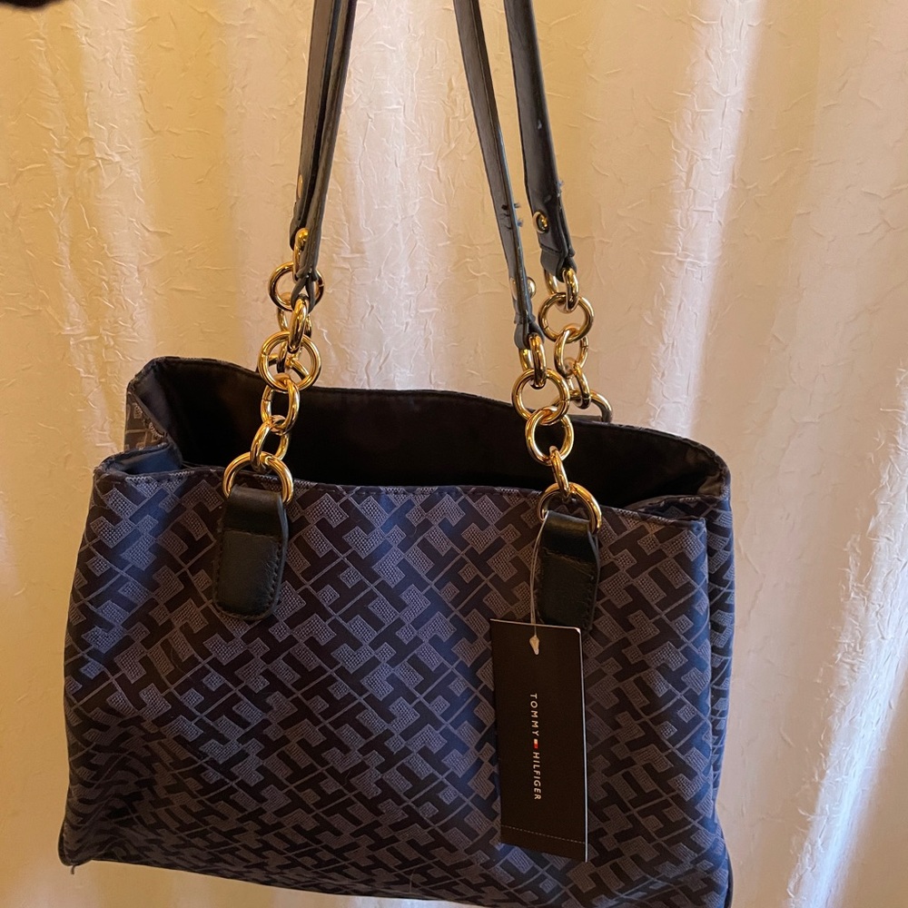 Tommy Hilfiger Navy Geometric Shopper Bag. Brand new. Gold hardware.